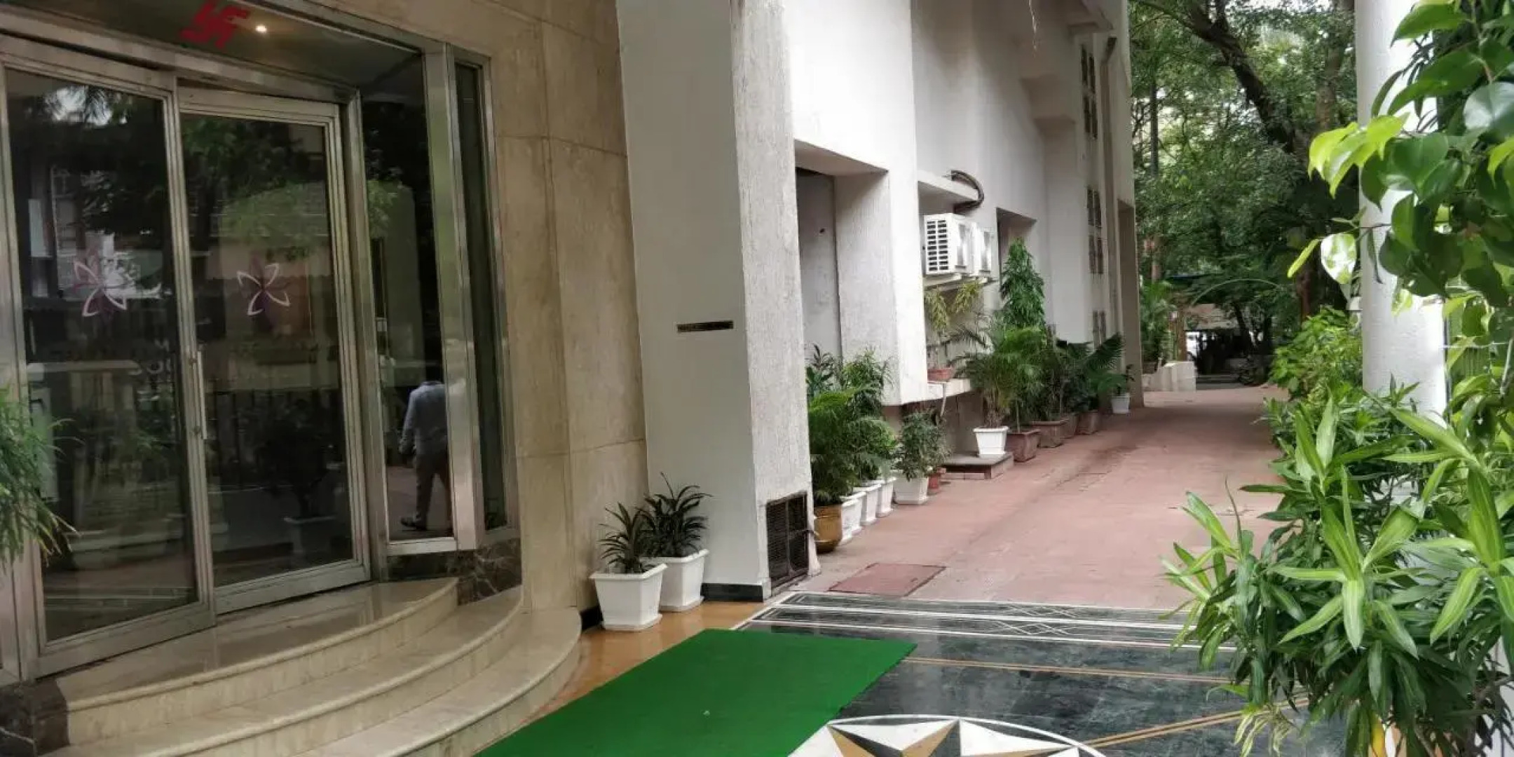 Vista Premier At Thane West