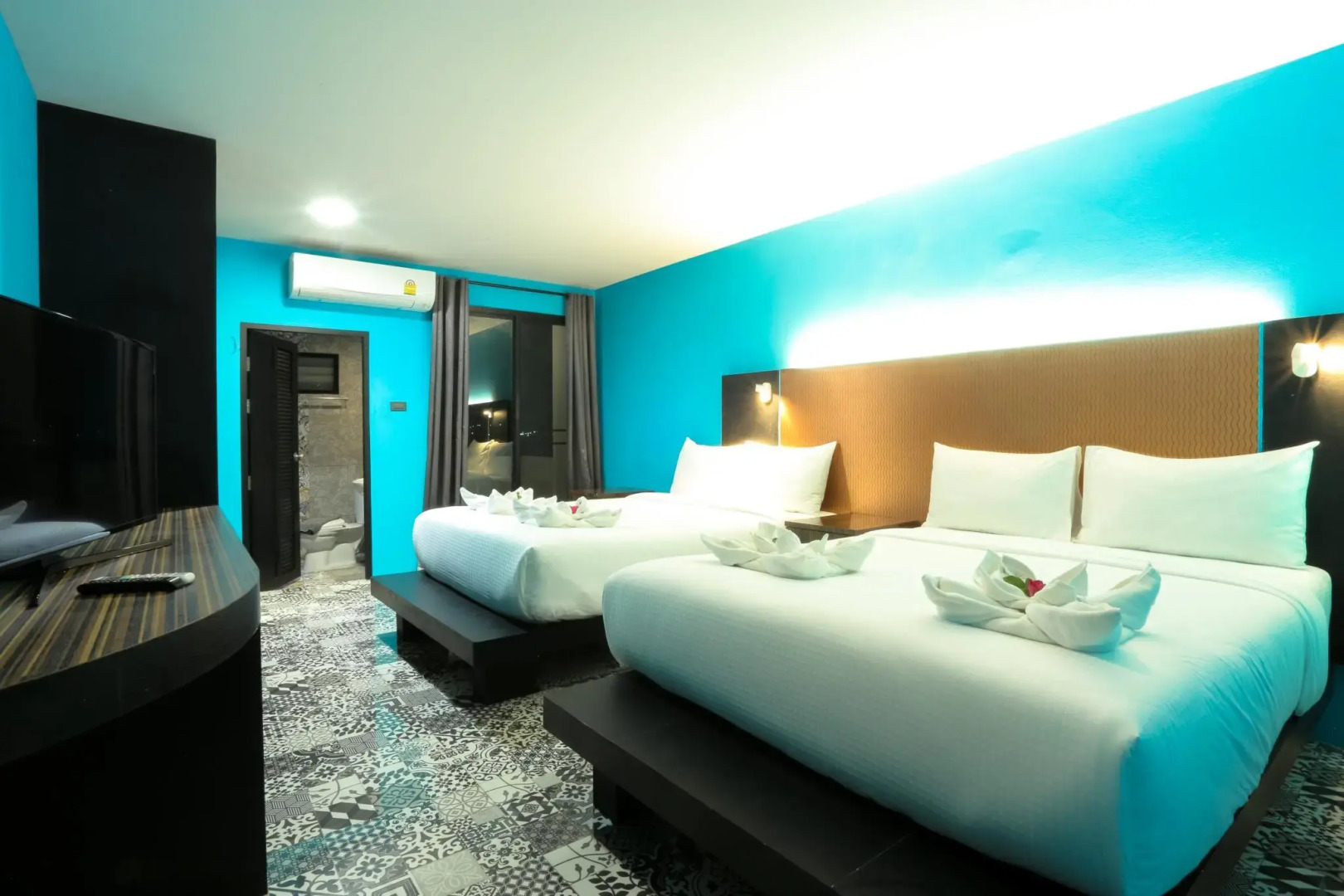 Bullkool Hua Hin Pool Villa