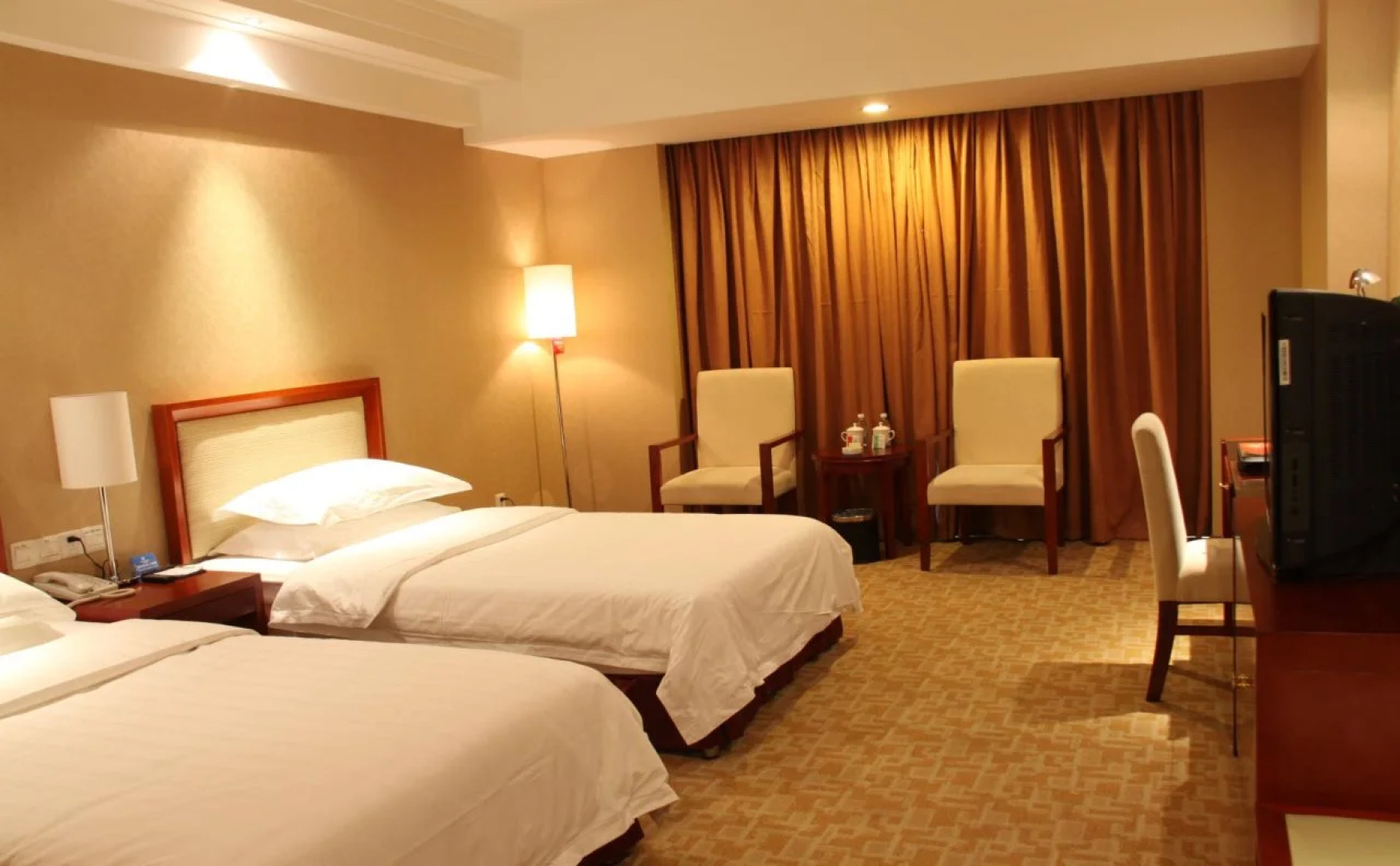 Anning Mingzhu Hotel