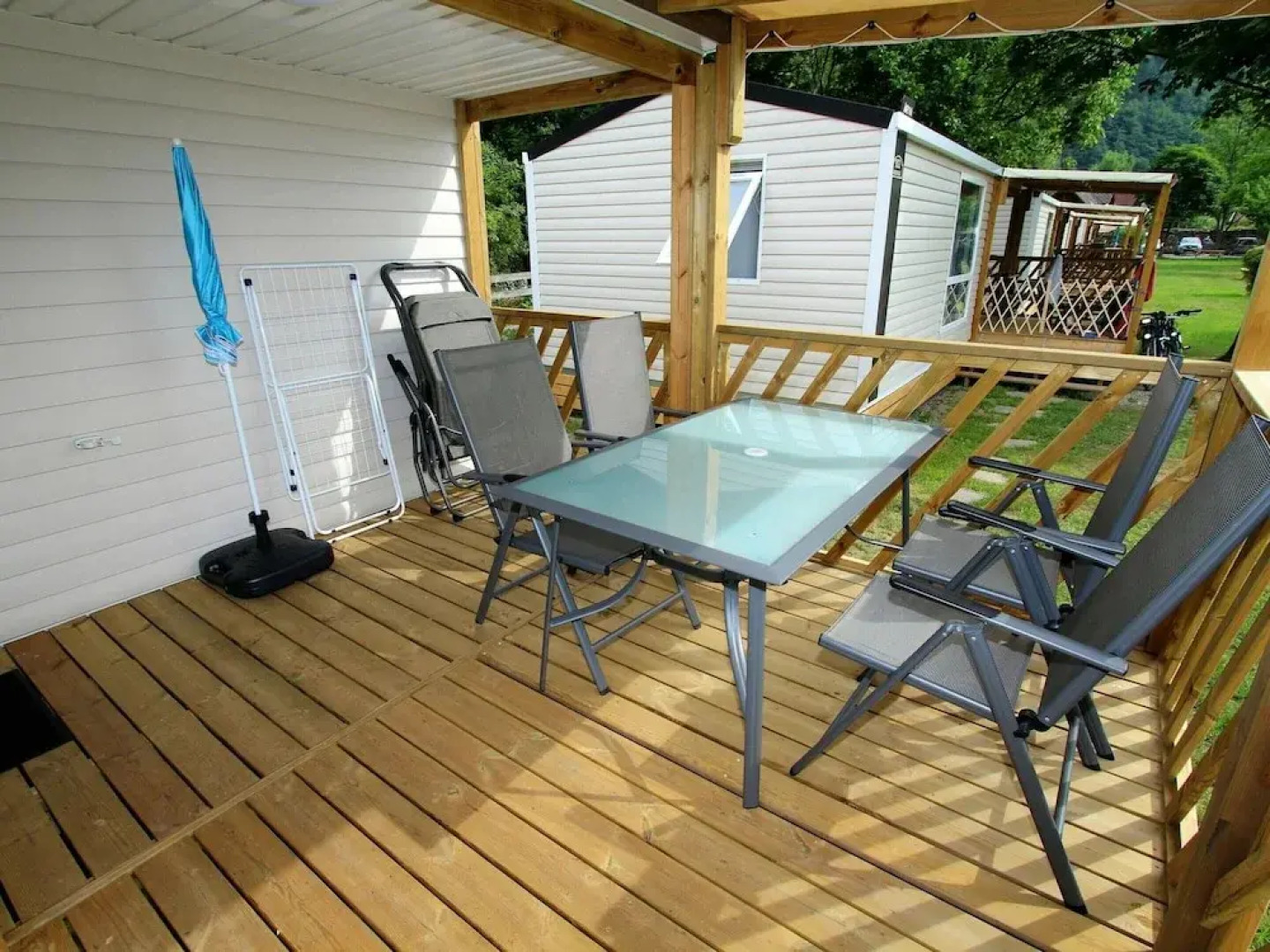 Mobile Home in Sachsenburg by River Drau