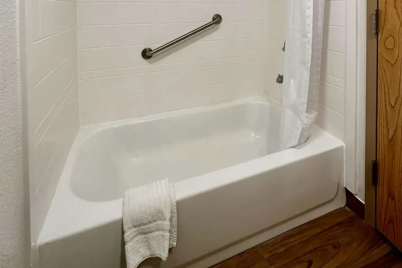 Quality Inn & Suites Albany Airport