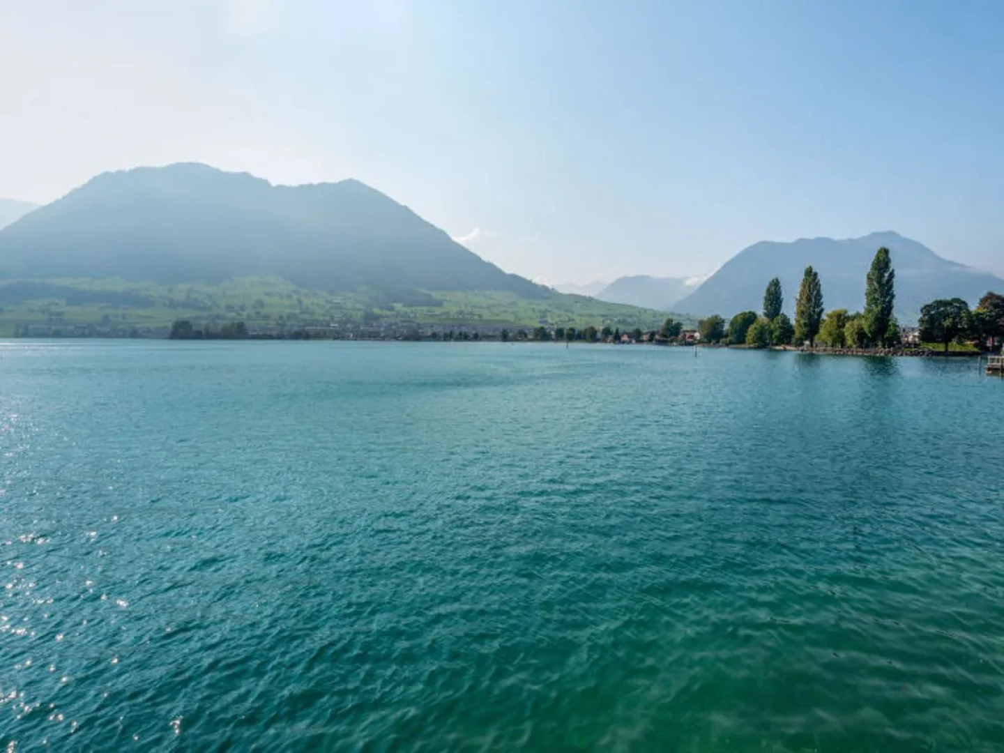 Seestern am See mit Bootsvermietung