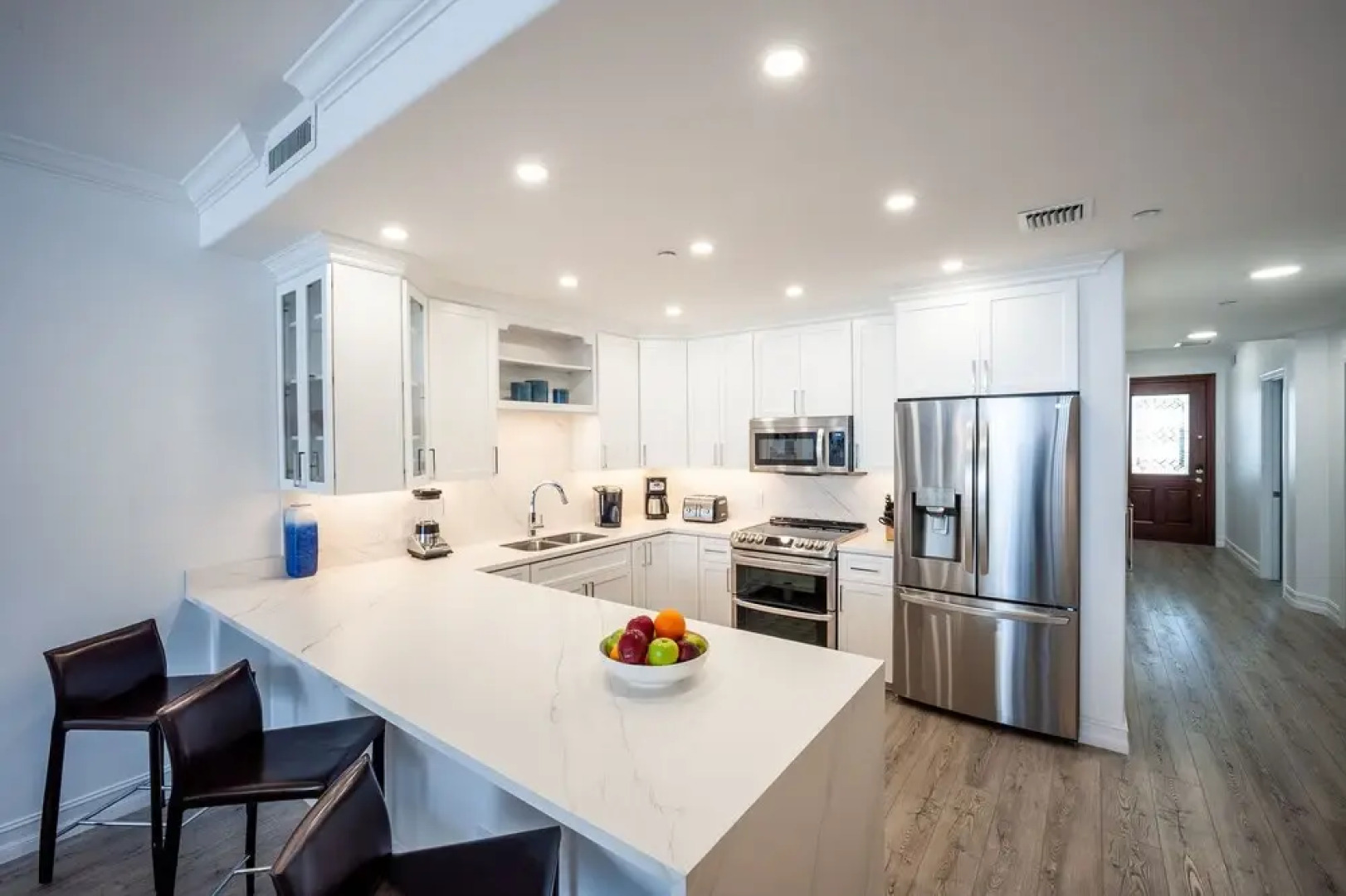 Club Se7en at The Beachcomber