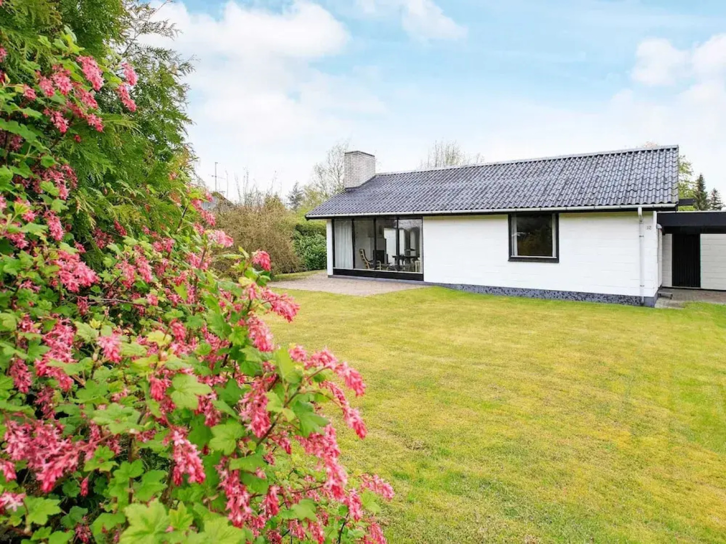 4 Person Holiday Home in Vaeggerlose