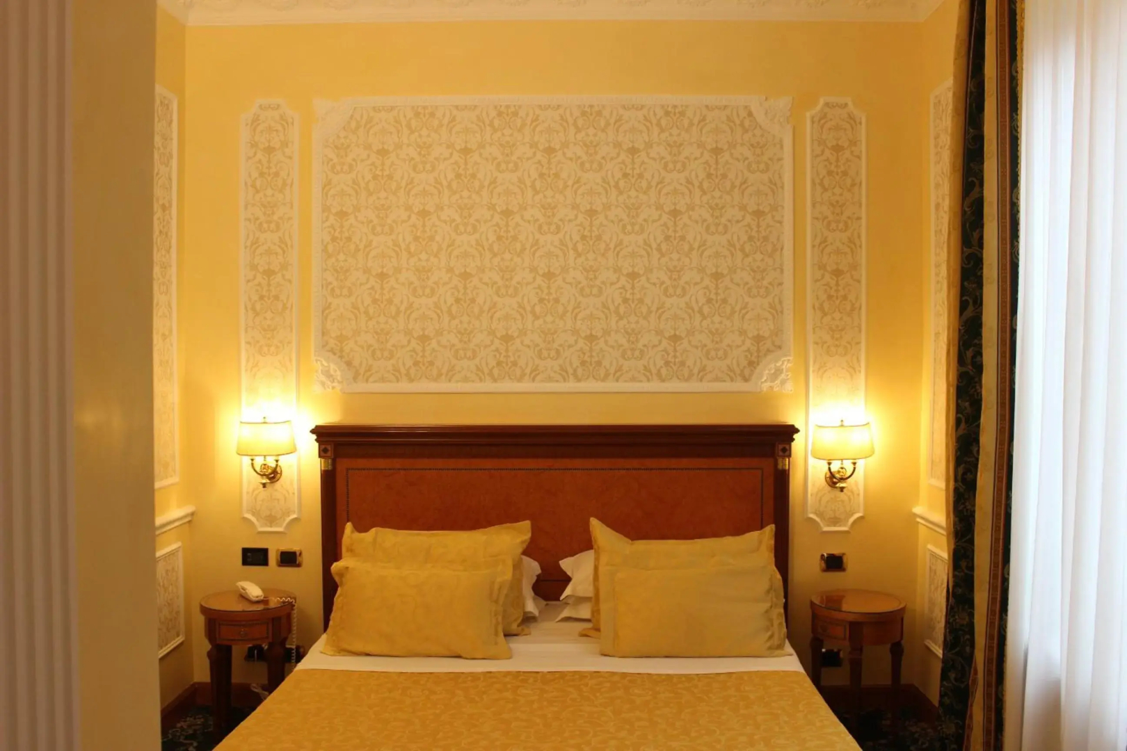 Dei Consoli Vaticano Hotel and Depedance