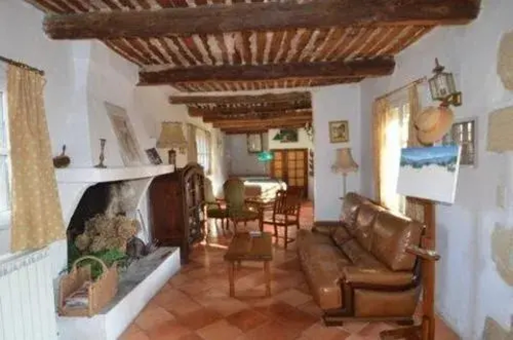 6 Bedroom House 16338592 By HomeRez