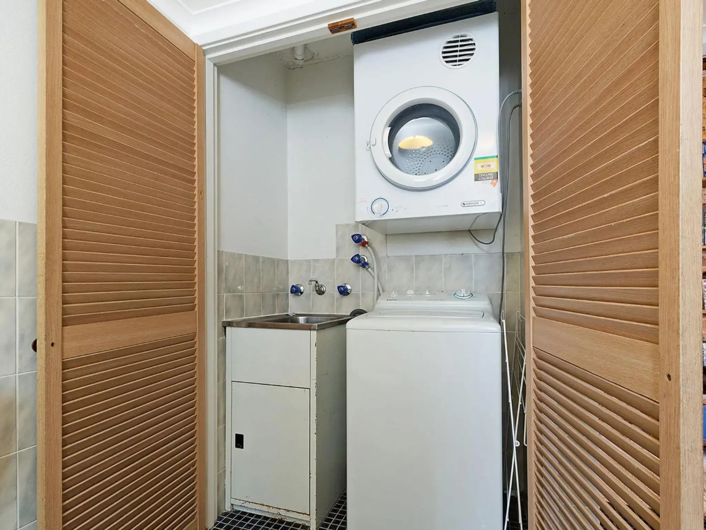 Pacific Pines Unit 4