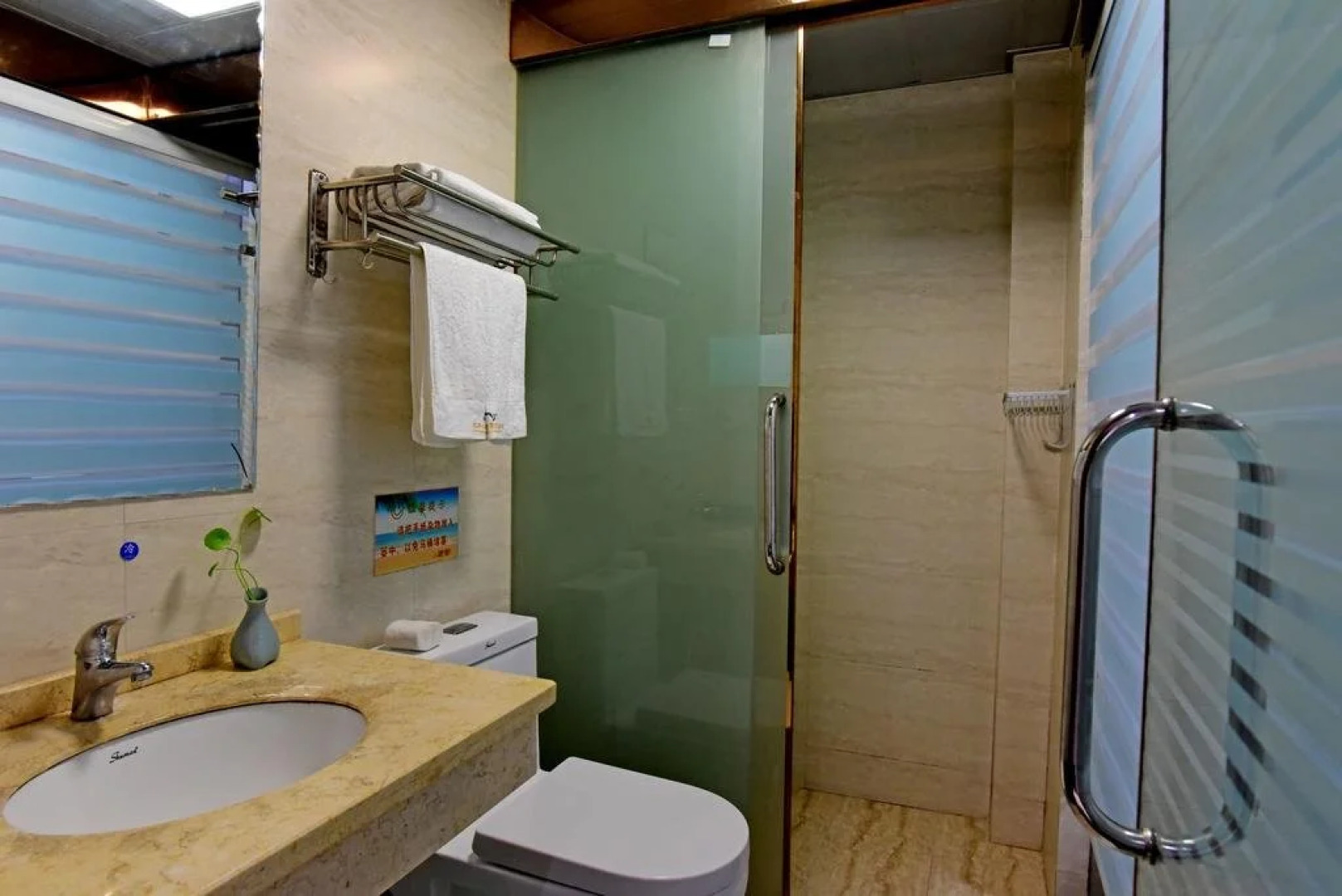 Jiuhuashan Four Seasons Garden Hotel