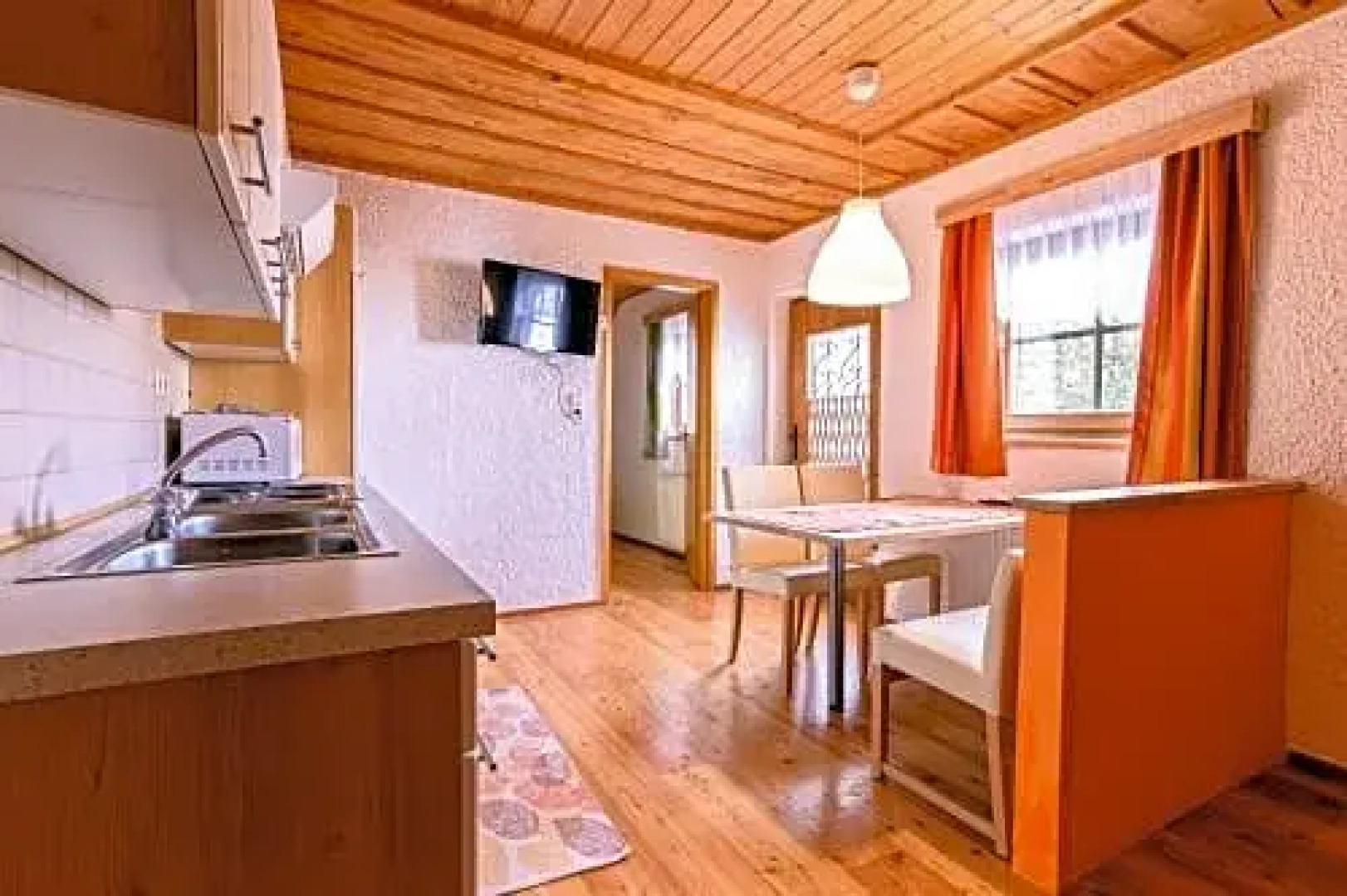 Familien und Jugendhotel Gstemmerblick