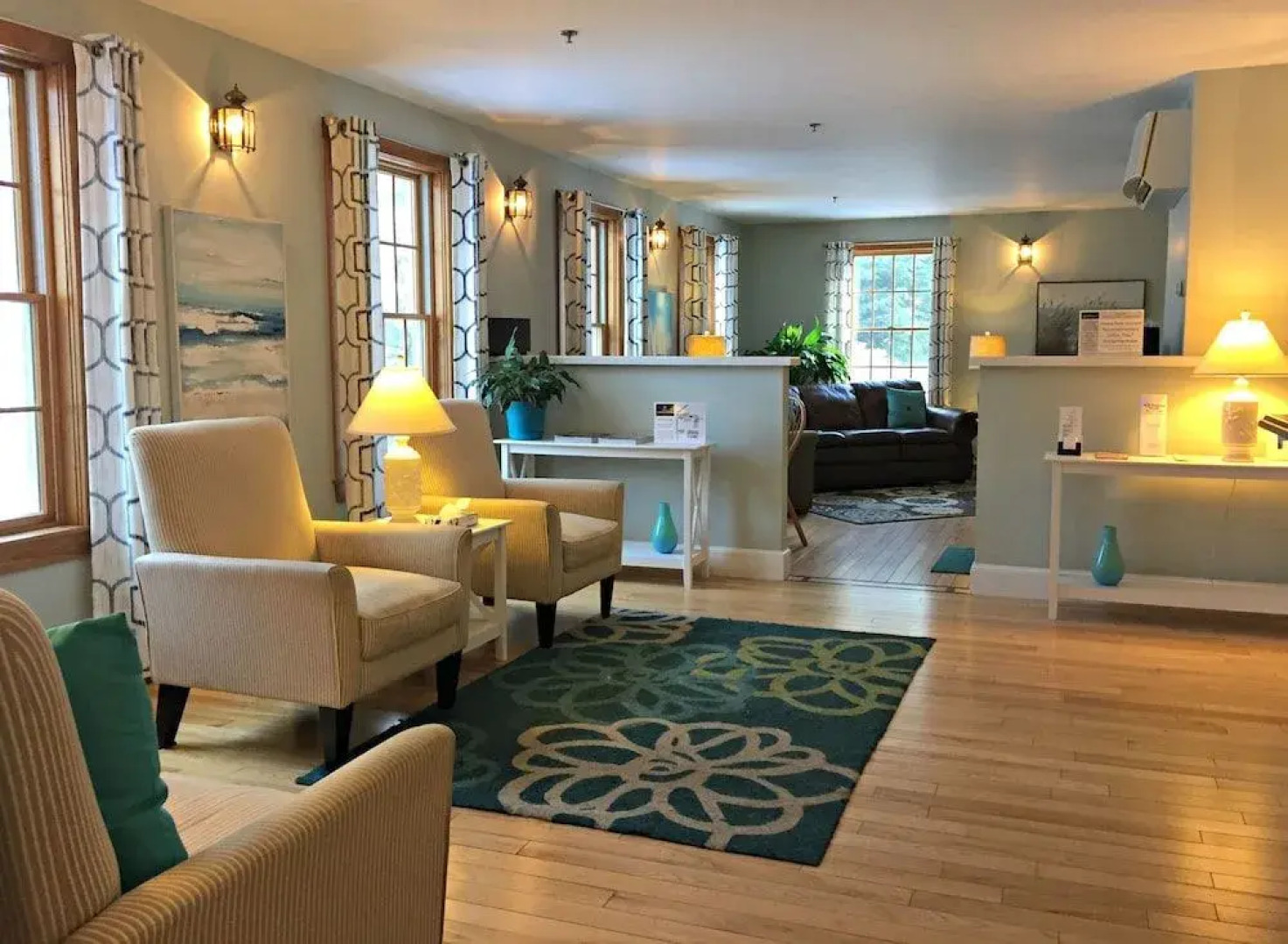 The Admiral's Inn Resort