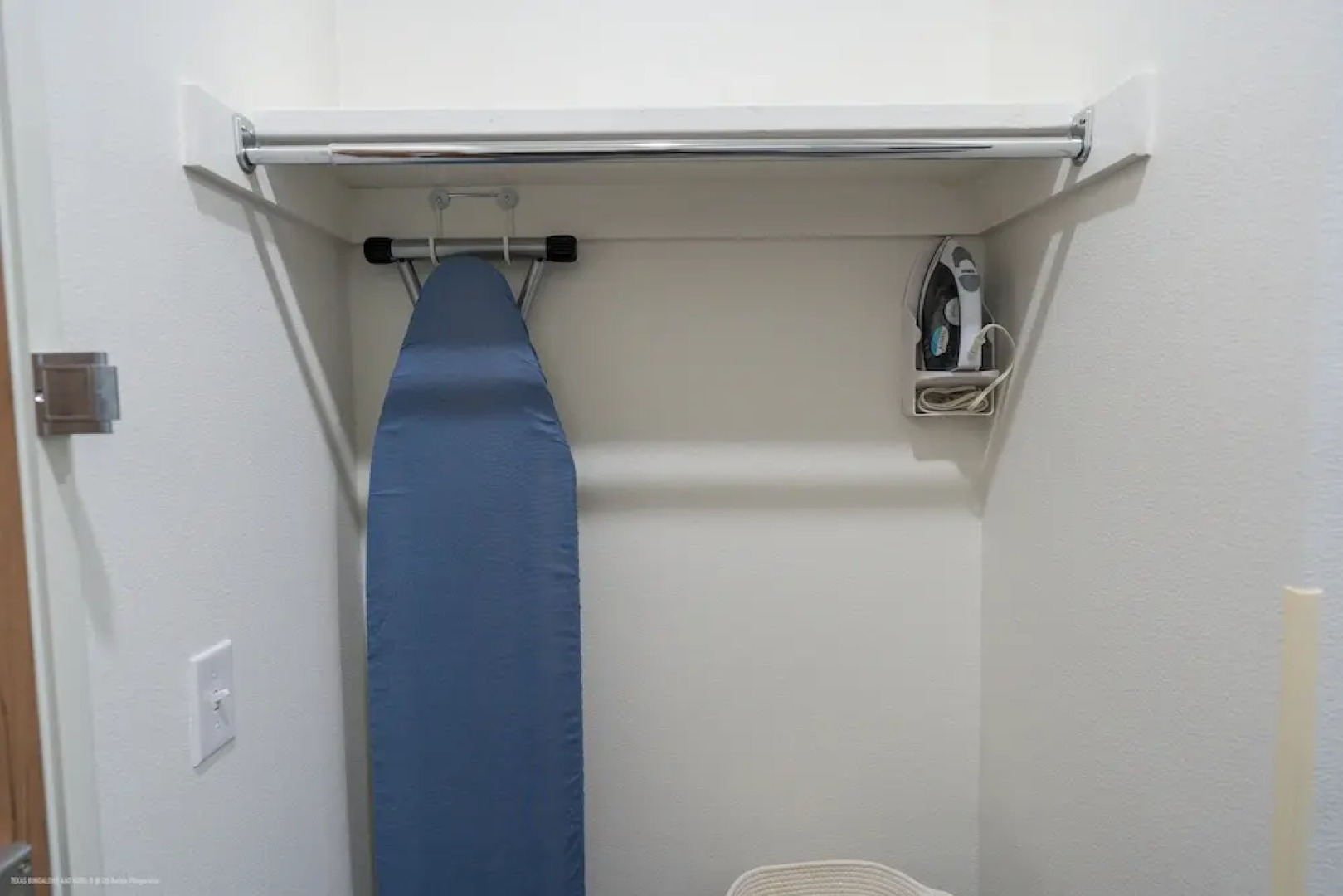 Texas Bungalows Hotel & Hotel Que at  i35 Austin Pflugerville