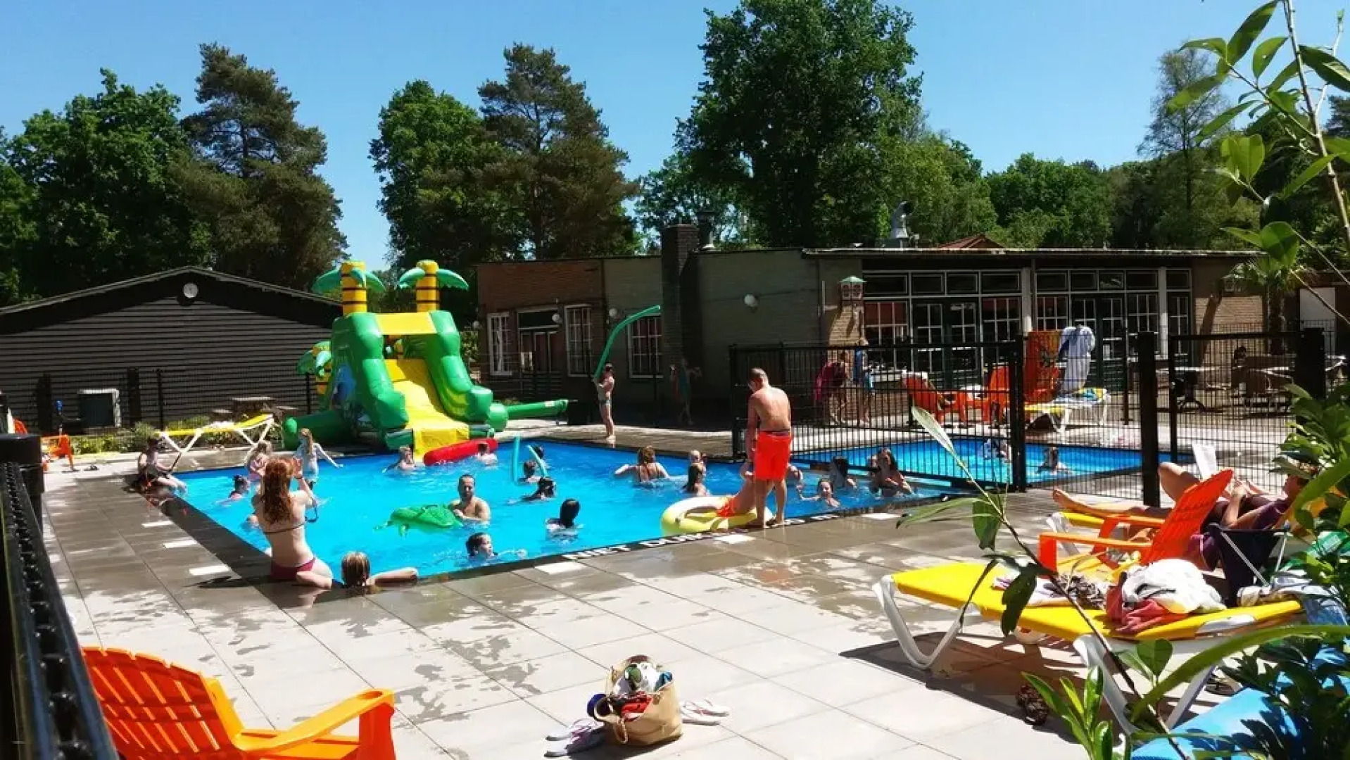 Safaritent at Camping Uit & Thuis