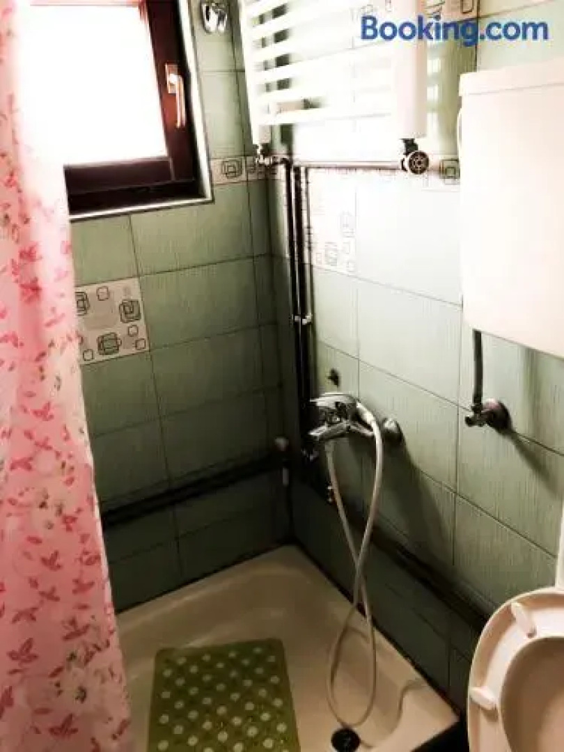 Guest house Vila-Aleksandar