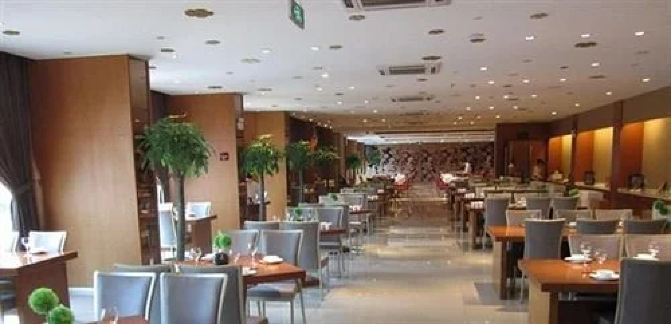 Sunny Day Hotel Ezhou