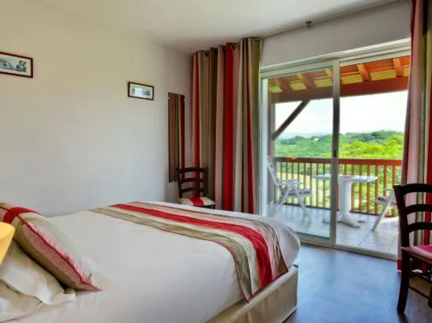 Logis Hôtel Baratchartea