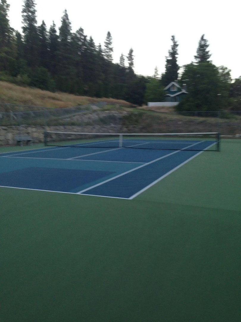 Casa Loma Lakeshore Resort