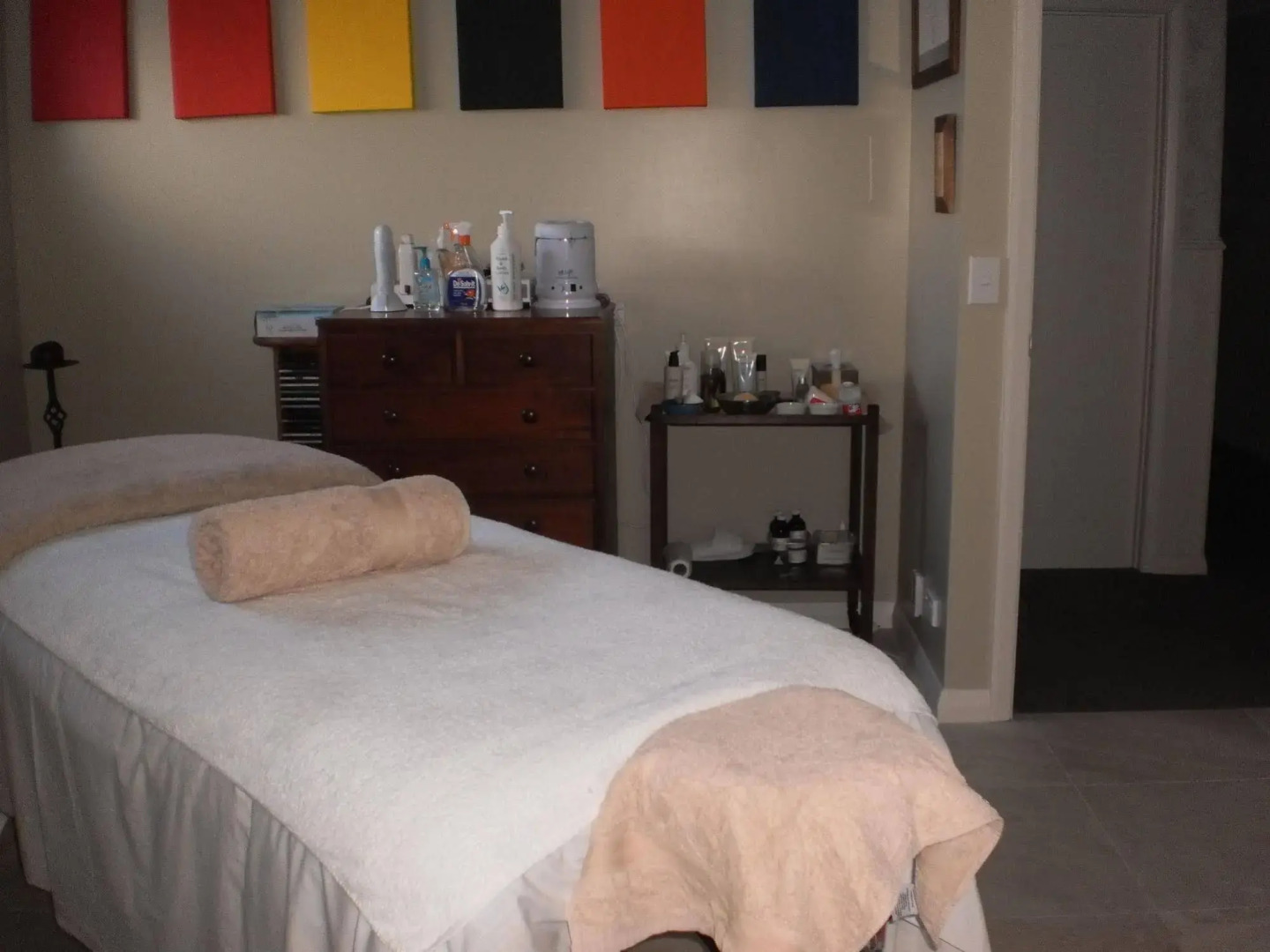 Ribbonwood Country House