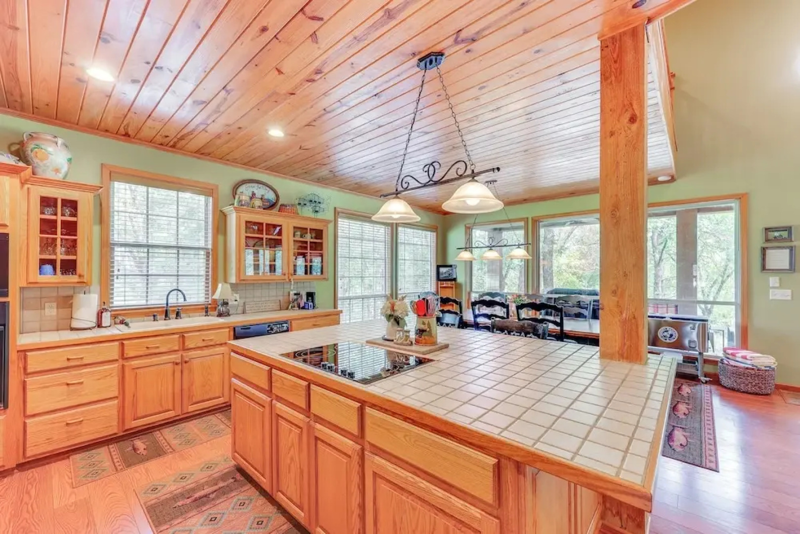 Riverfront Cabin on 2 Acres in Glenwood!