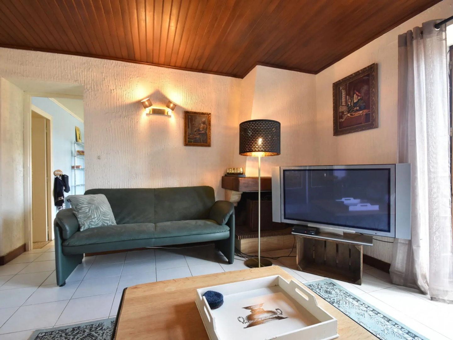 Enjoy the Peace and Nature in This Gite With a Pleasant Garden and Great Views