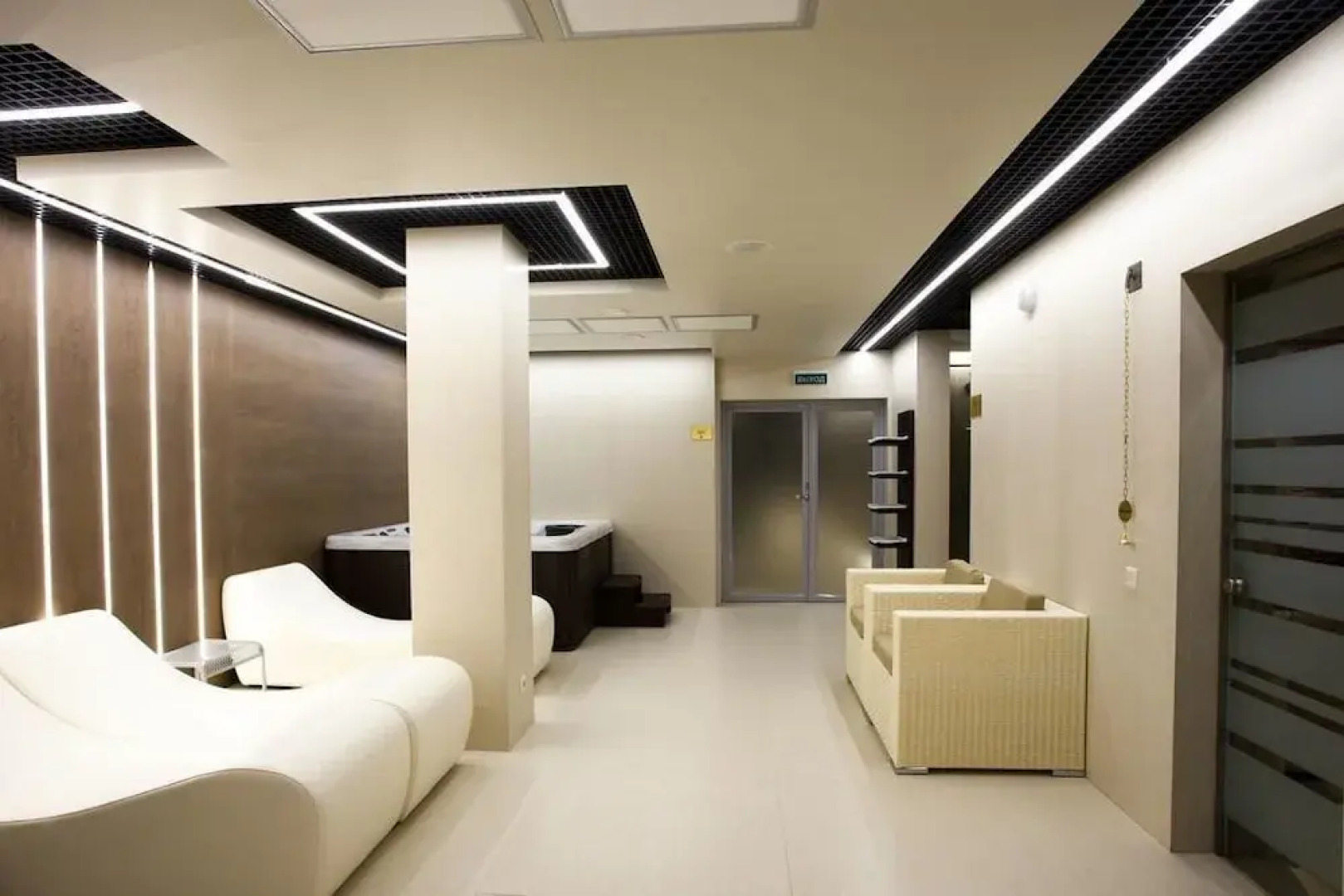 YAGAYAGA Wellness Club