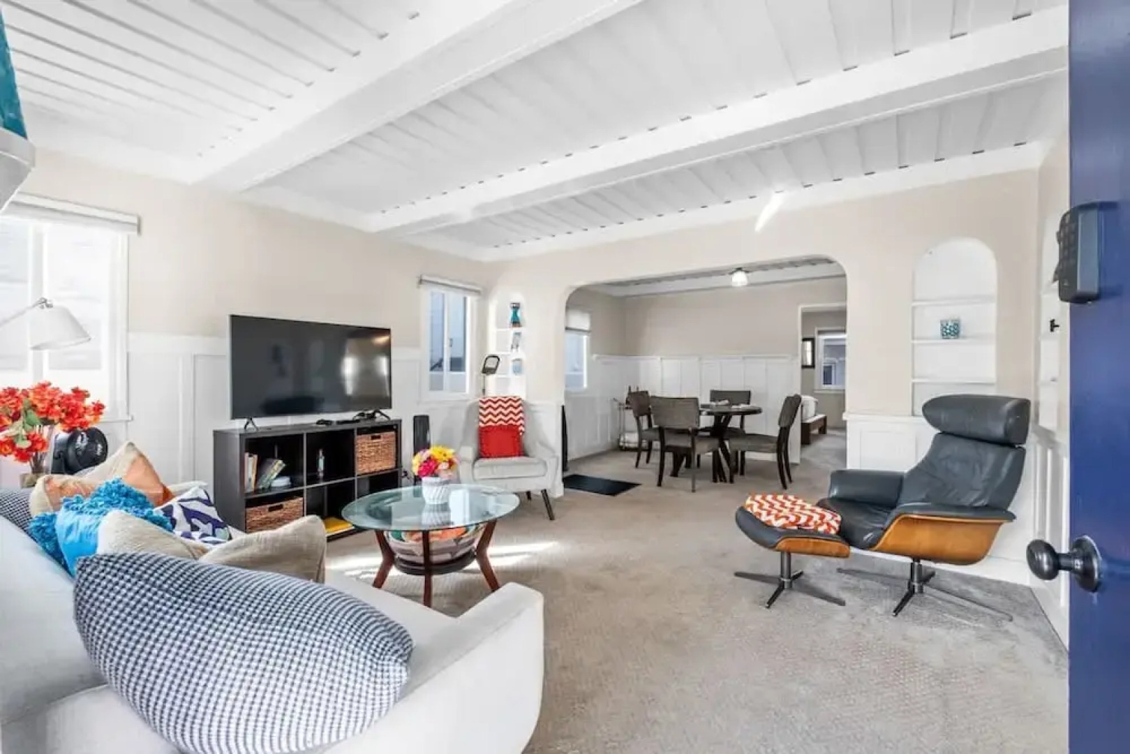 Beachside Bungalow 5 Minute Walk From the Shore