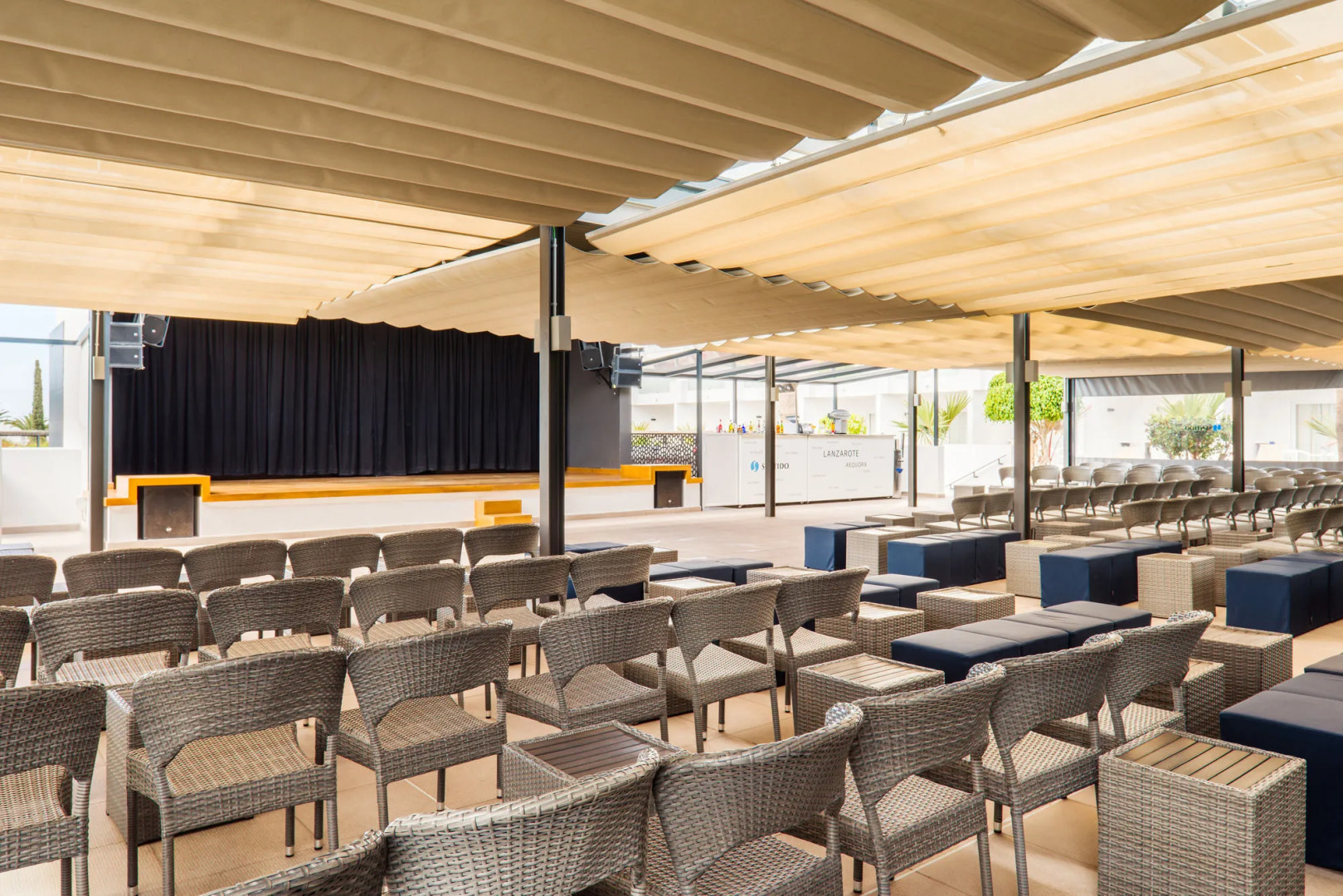 Aequora Lanzarote Suites