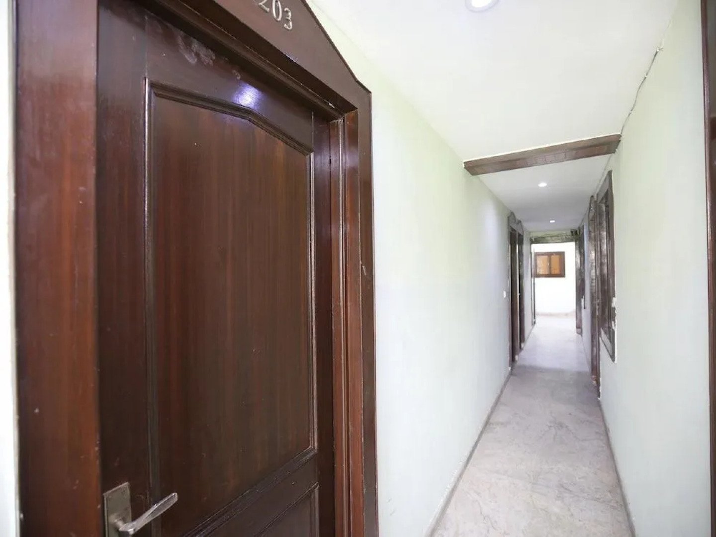 OYO 15523 Hotel JD Inn