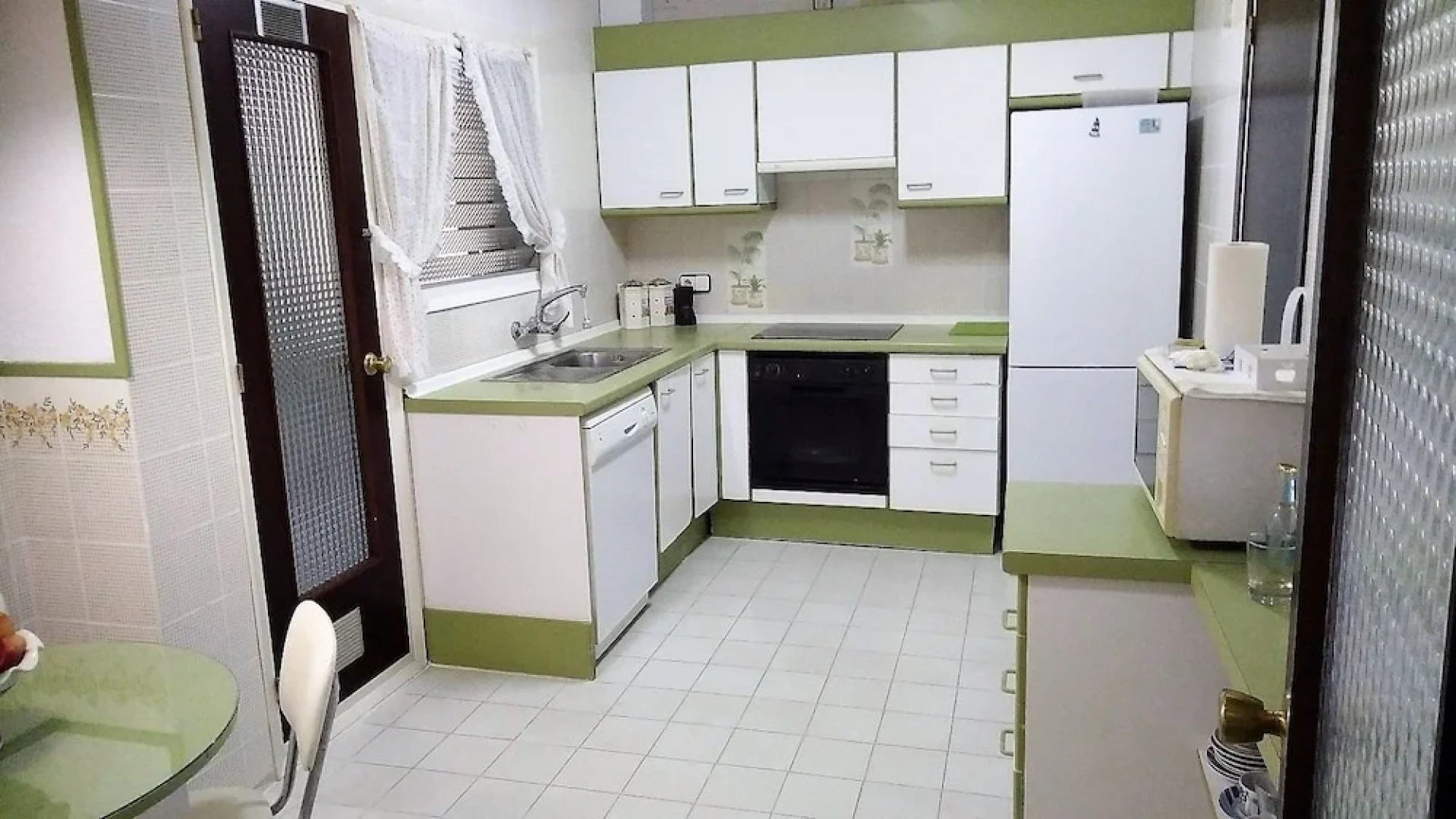 Suitur Apartment With Pool And Tennis Court