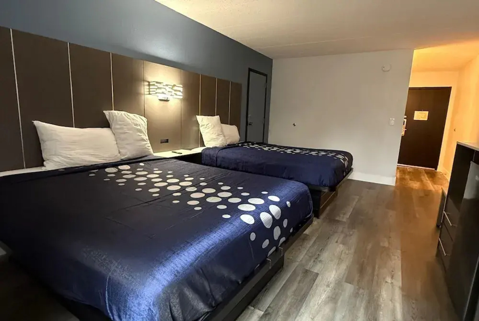 Coratel Inn and Suites La Crosse