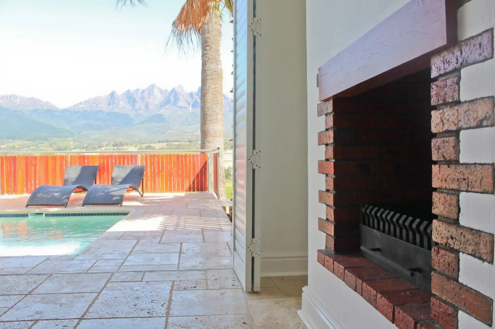 The Coach House at Val du Charron