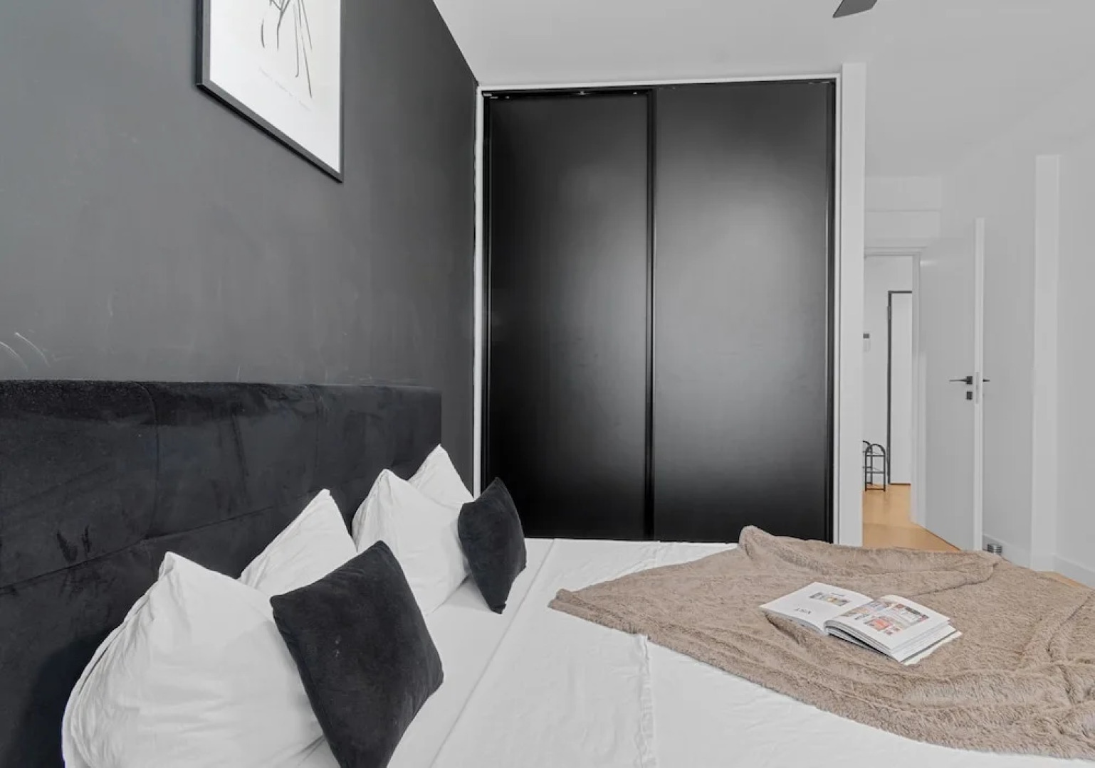 XOV 1BDR Apartments in Pipera