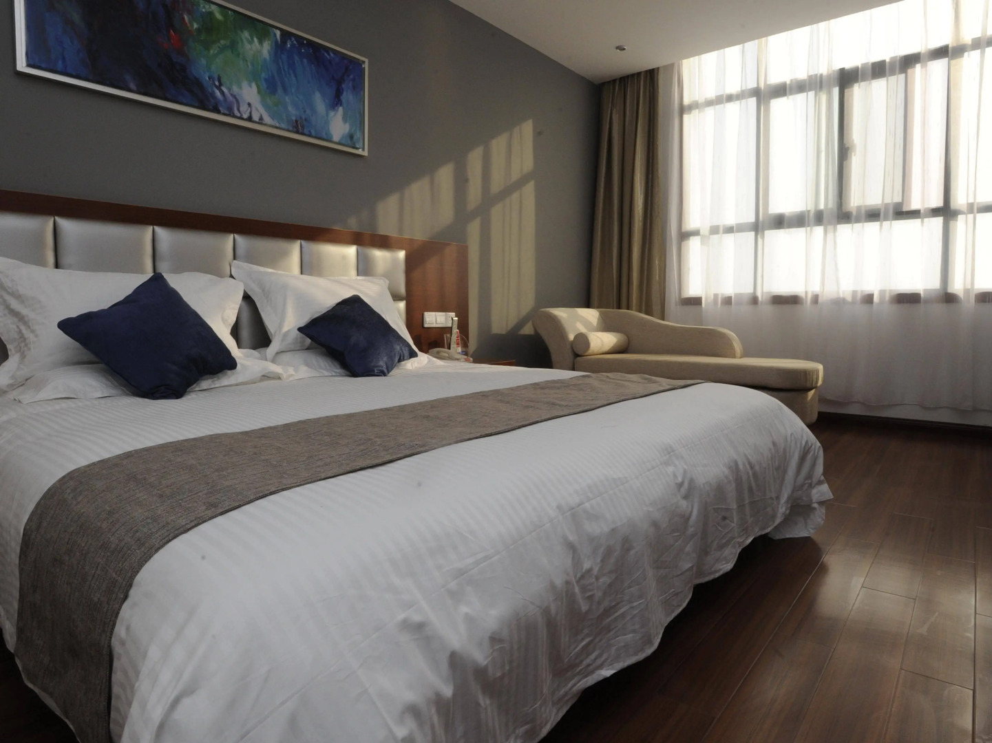 Wuhan Shuianmeiju Hotel