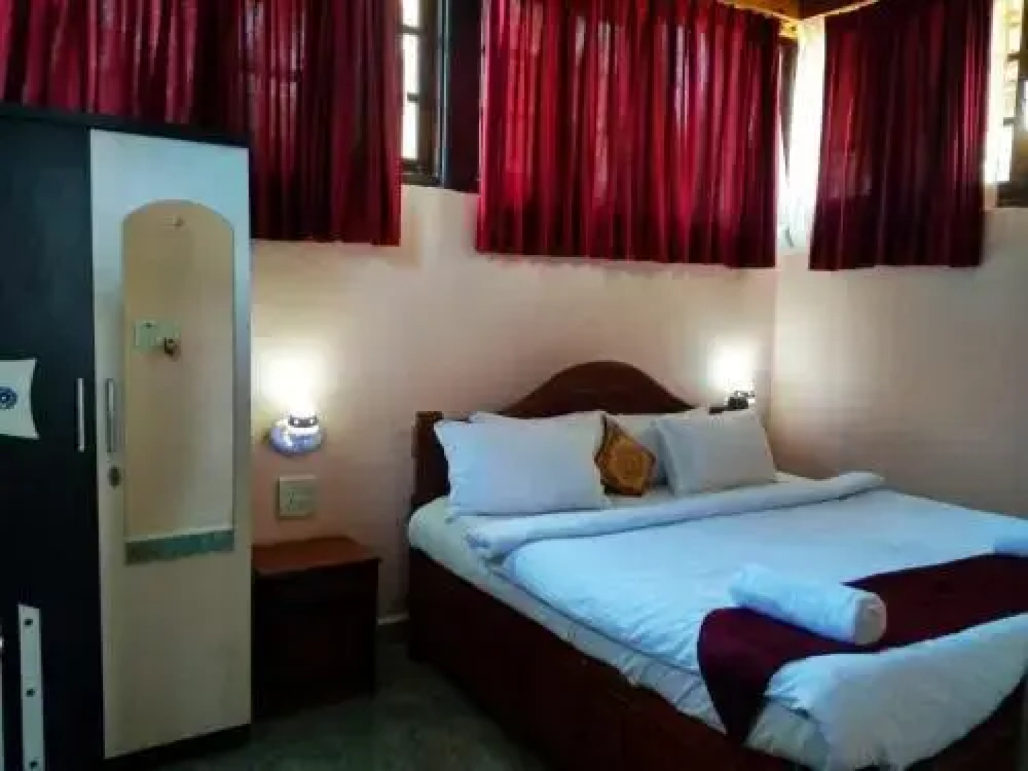 Chrisha's Beach Resort