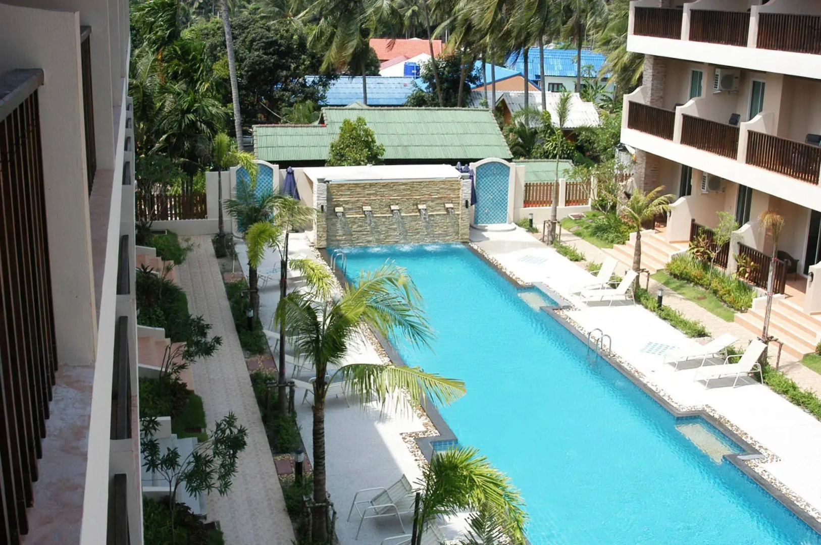 Whispering Palms Suite