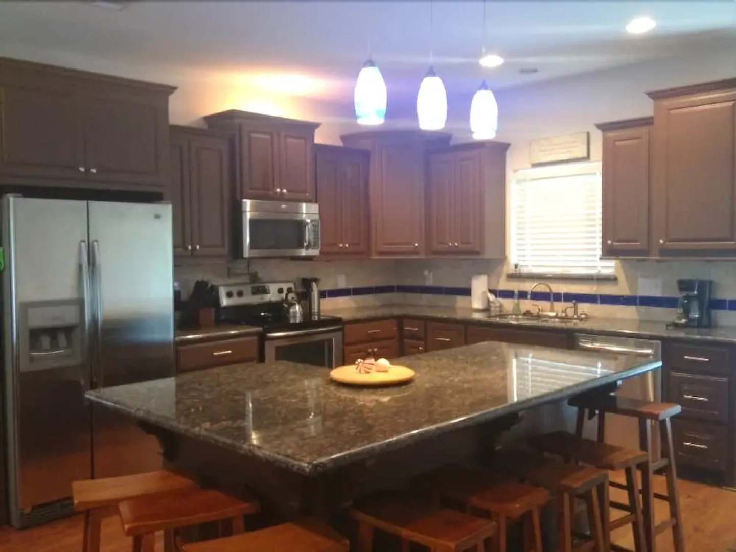 Flower Pot 3 Bedroom Home