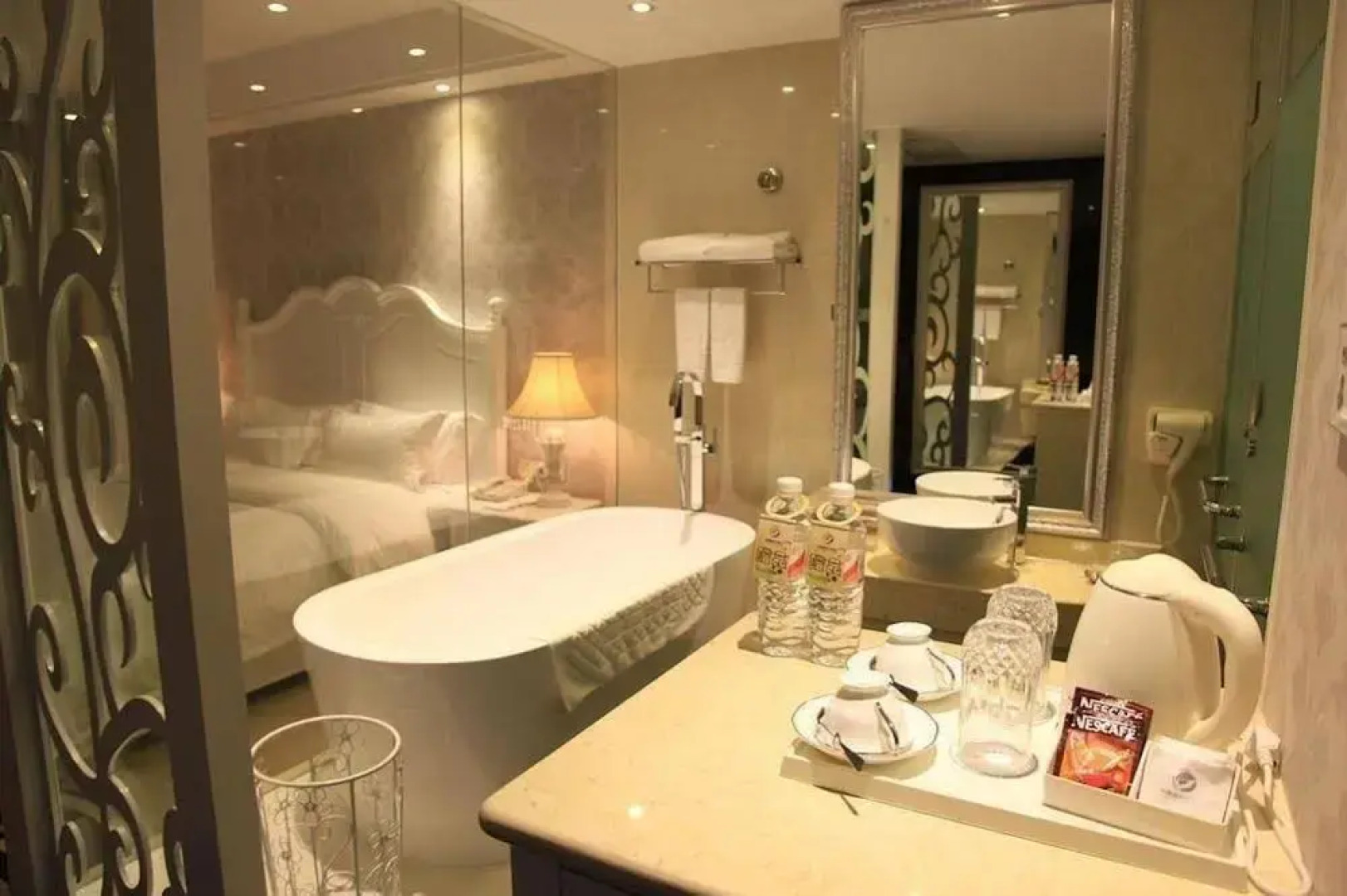 Li Tai International Hotel