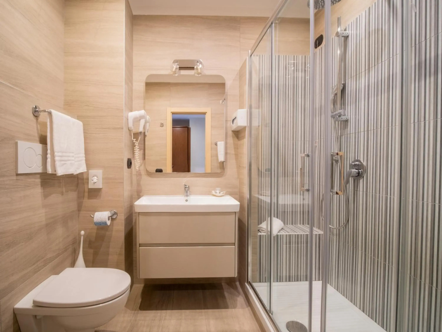 Ramada Encore by Wyndham Tbilisi