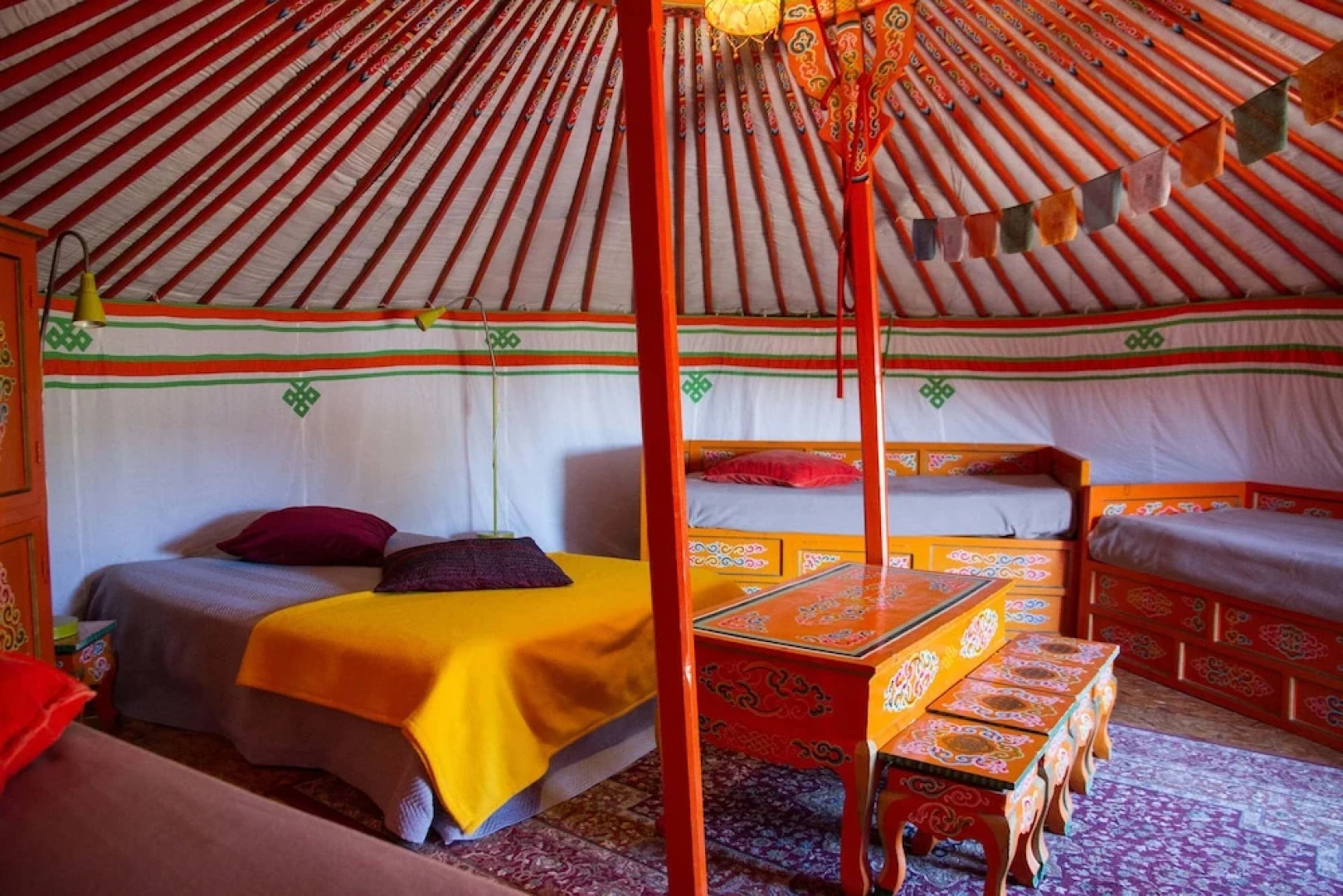 Yourtes - La Ferme de la Source