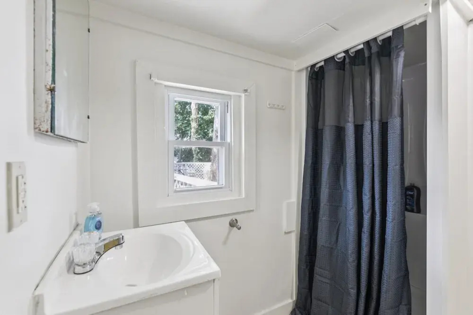 Dave's Last Resort Lakeside - Long Stay Discount - Comfy Cabin 5 1 Bedroom Hotel Room