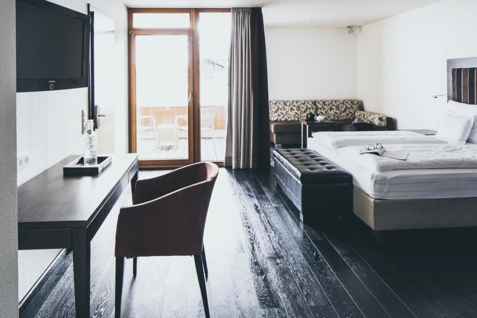 The Crystal VAYA Unique