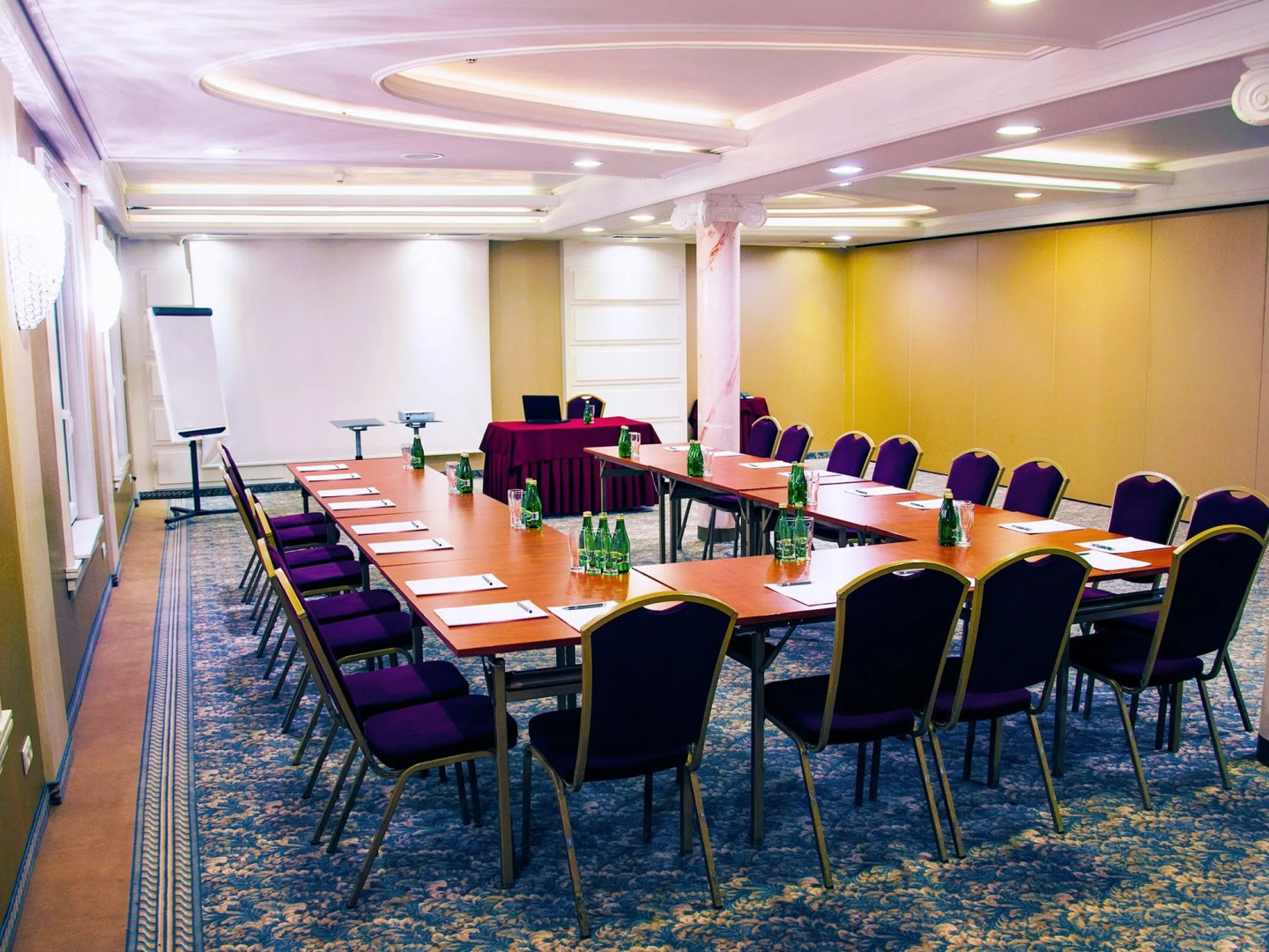 Hotel Lord Warsaw Airport