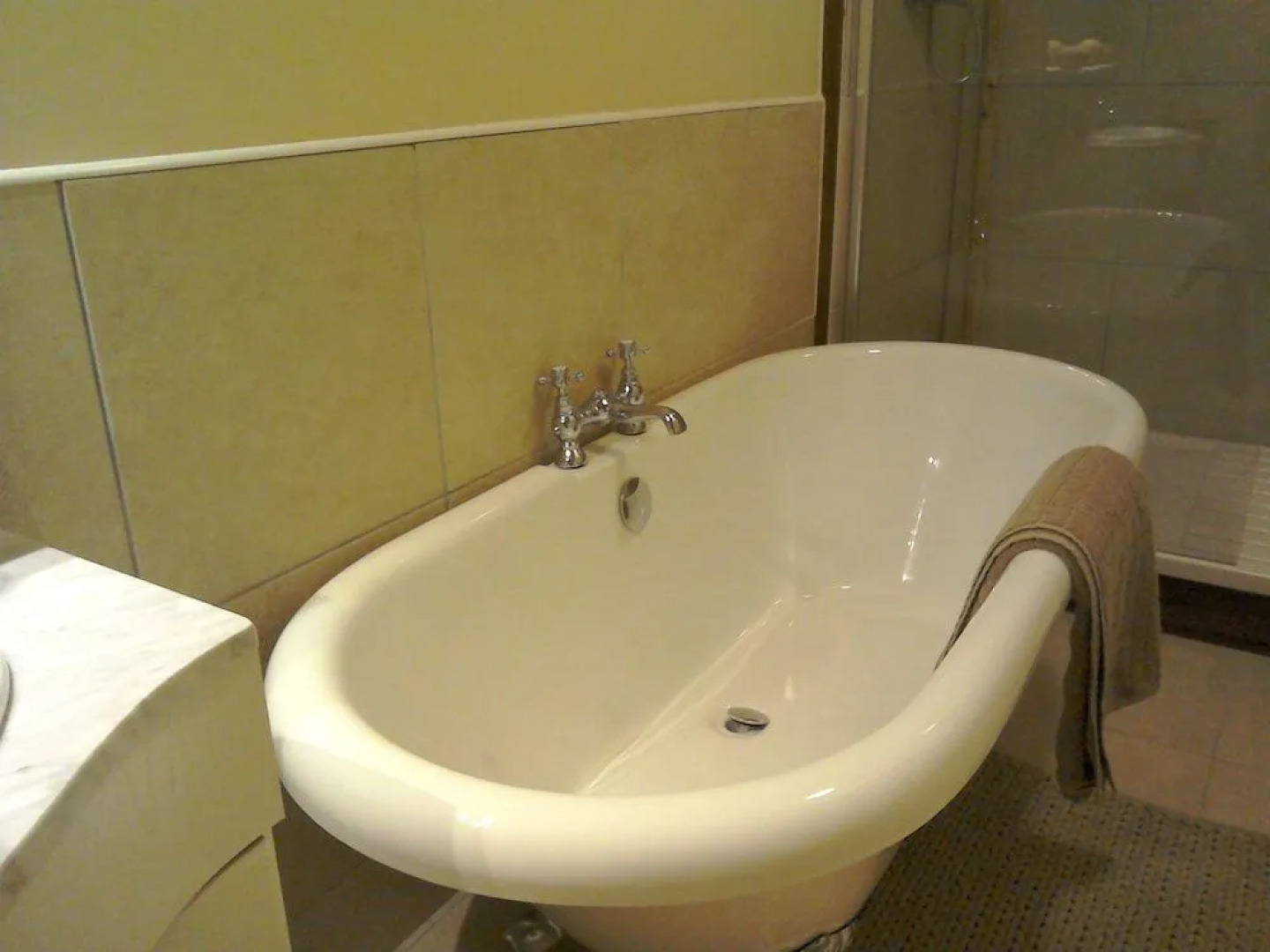 Le Bijou Luxury Farmhouse