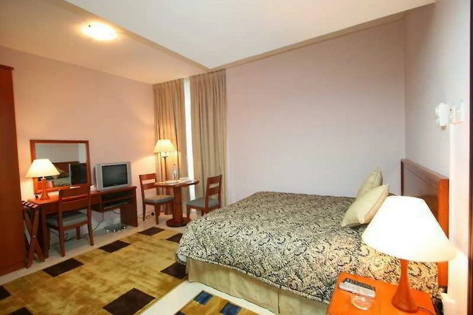 Jormand Hotel Apartment - Sharjah