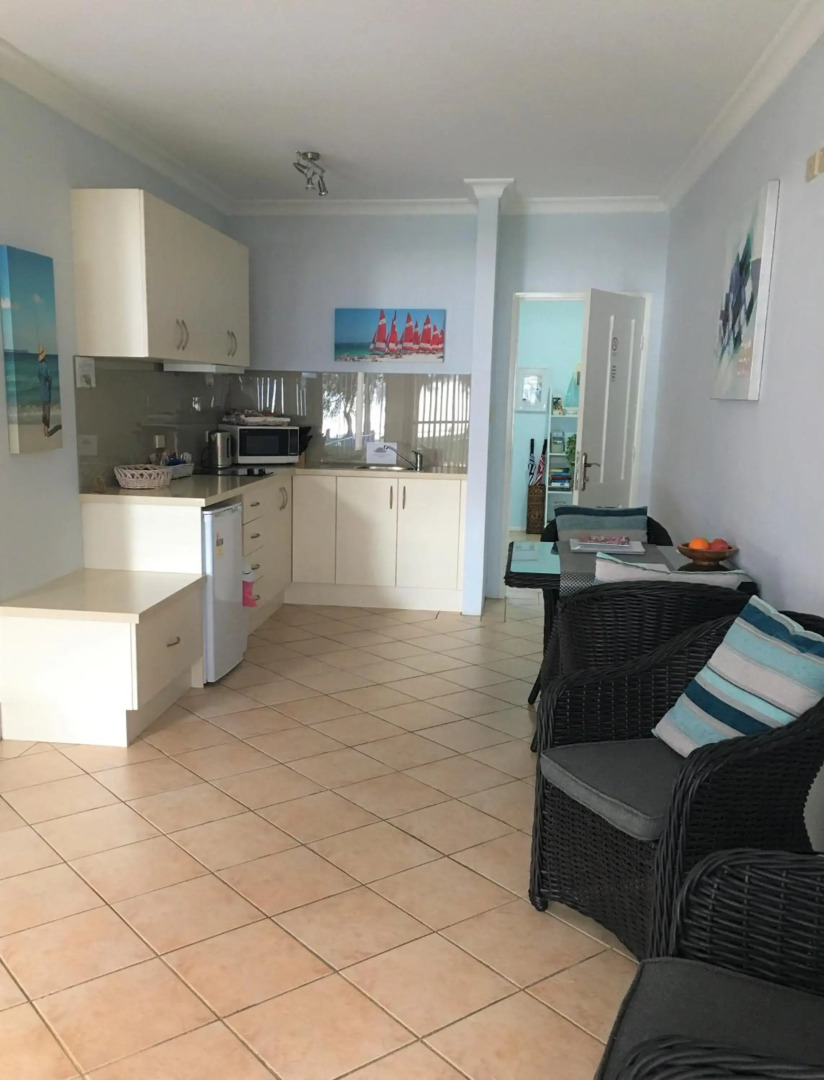 Paradise Beach Apartments