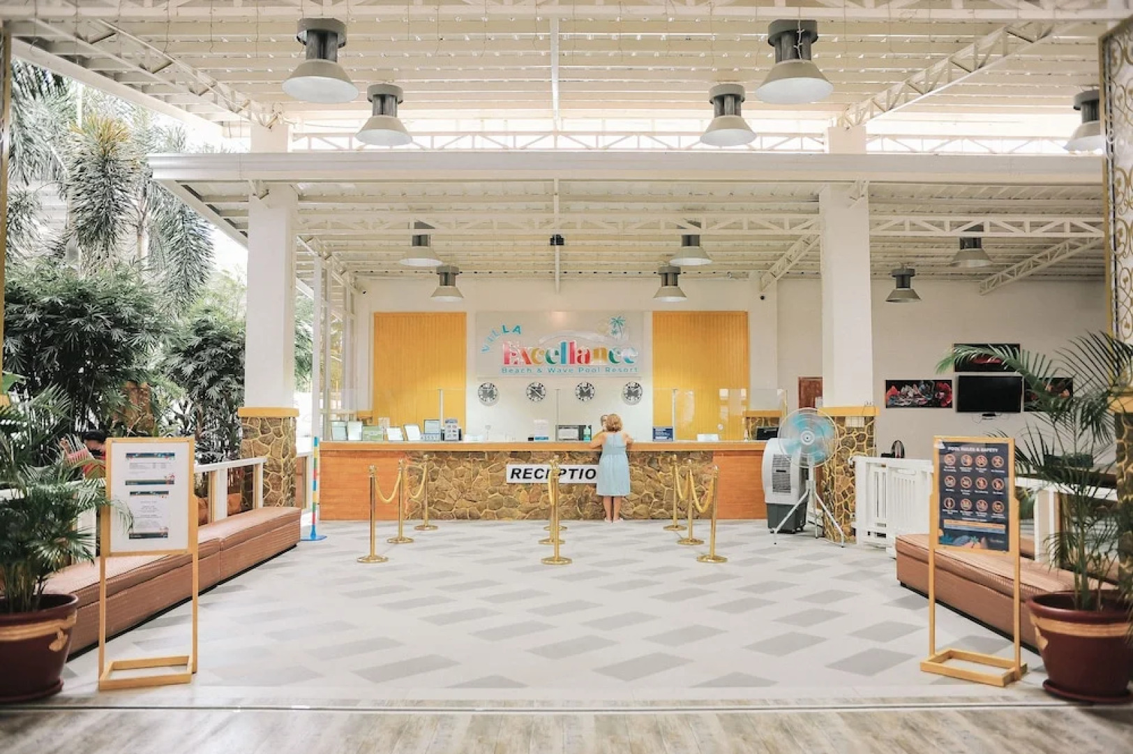 Villa Excellance Beach & Wavepool Resort