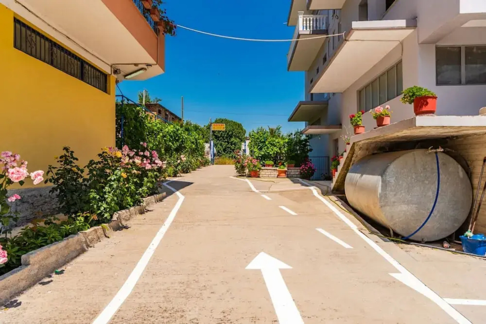 Hometown Apartment 2