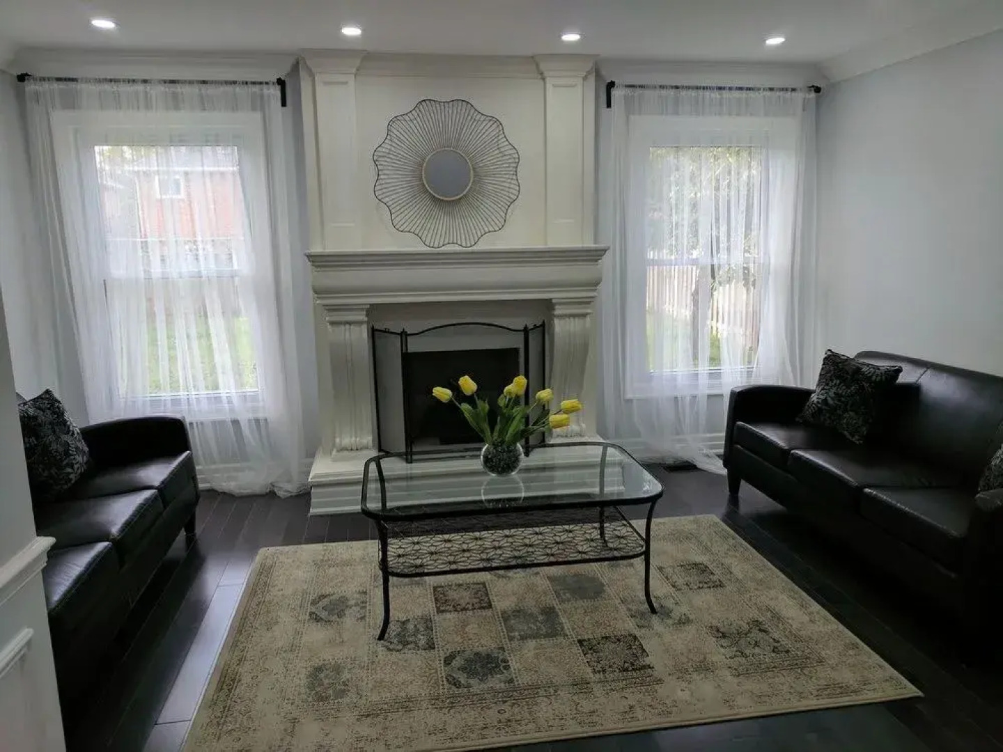 QuickStay - Beautiful 5bdrm House in Vaughan