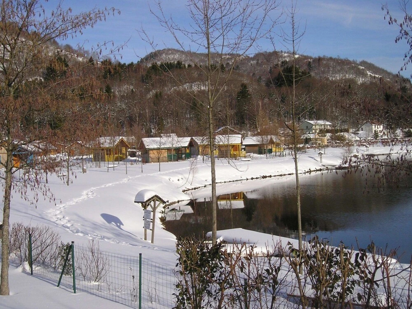Les Bungalows Du Lac De La Moselotte