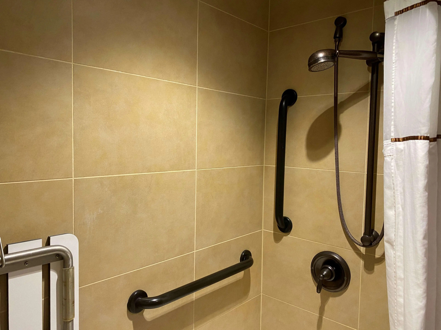 Best Western Plus Greenwell Inn