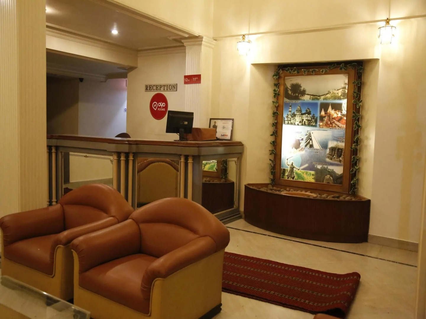 OYO 2726 Hotel Elegant